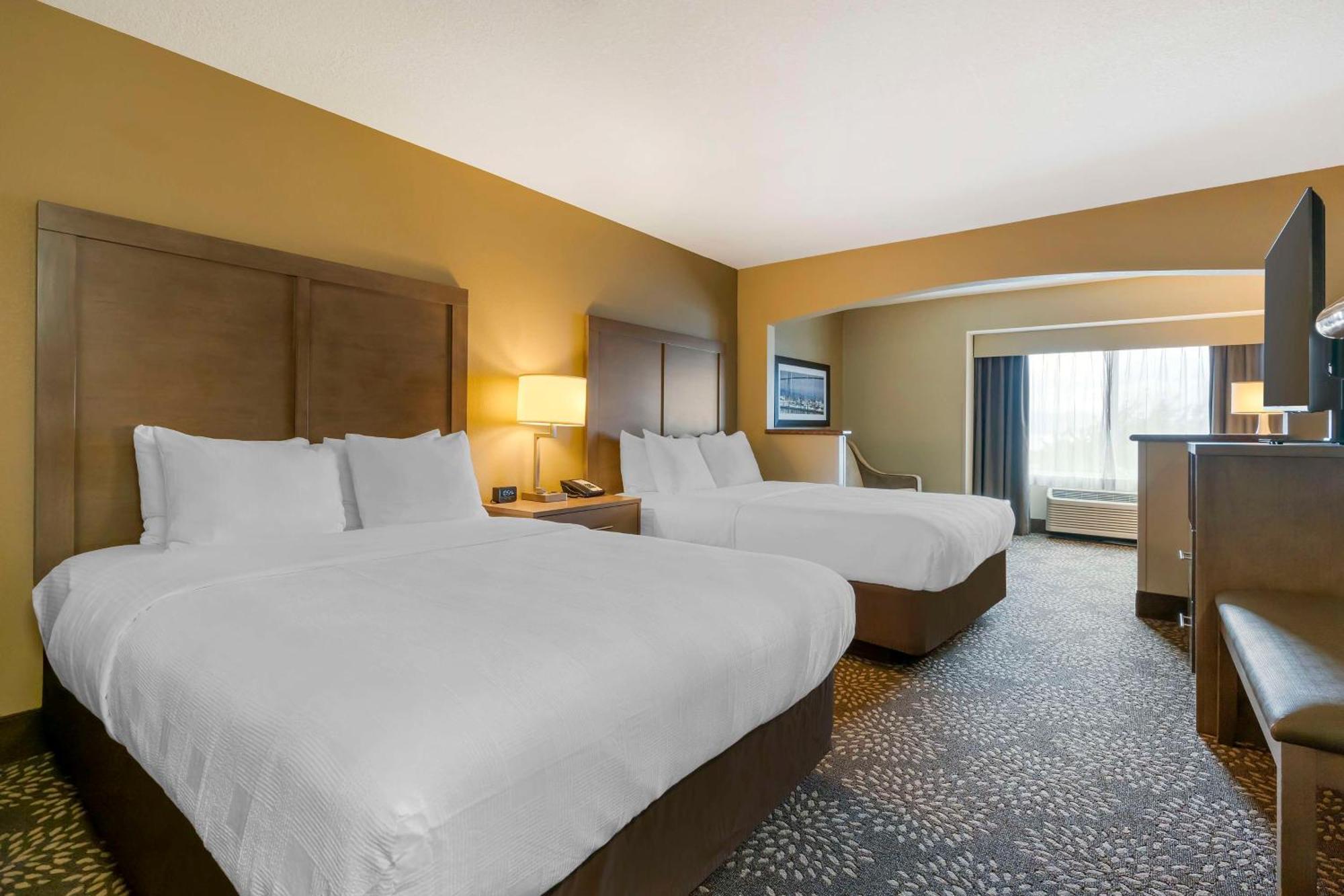 Best Western Columbia River Waterfront Hotel Астория Экстерьер фото