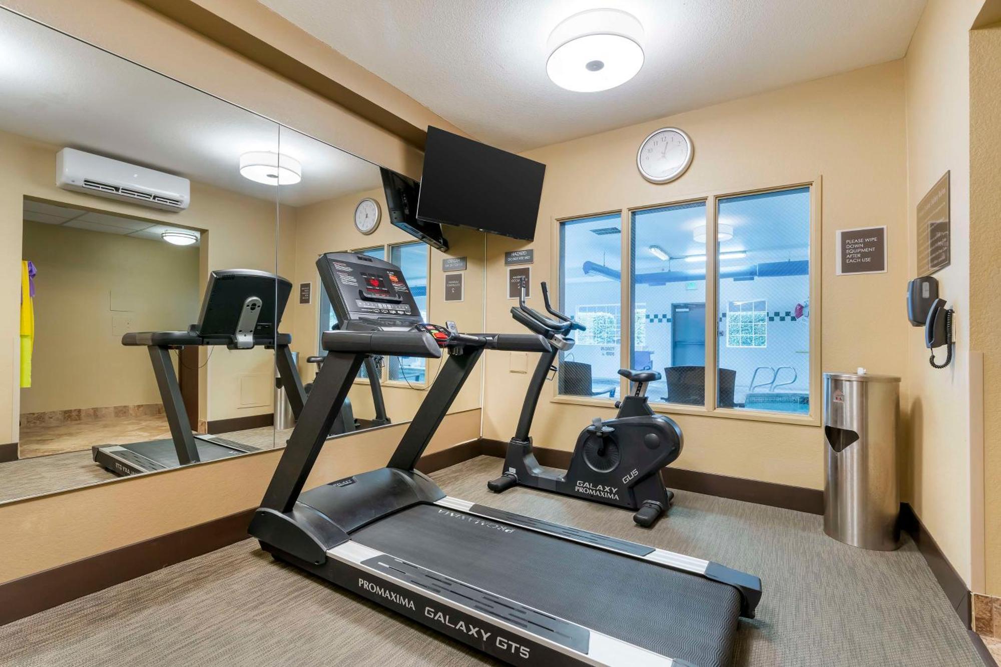 Best Western Columbia River Waterfront Hotel Астория Экстерьер фото